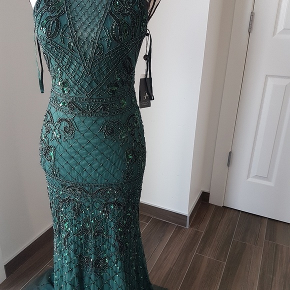 Adrianna Papell Dresses & Skirts - Beaded godet dress